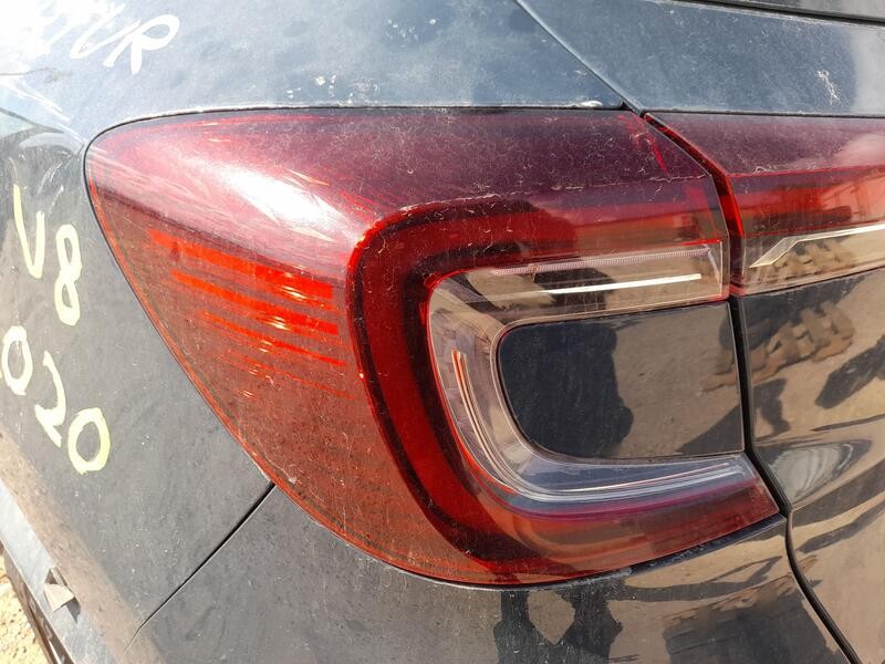 Recambio de piloto trasero izquierdo exterior para renault captur ii (hf_) blue dci 115 (hfad) referencia OEM IAM 265555698R  