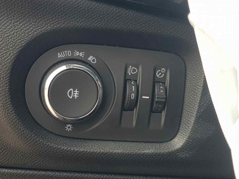 Recambio de mando luces para opel corsa f gs referencia OEM IAM 98320468YX  