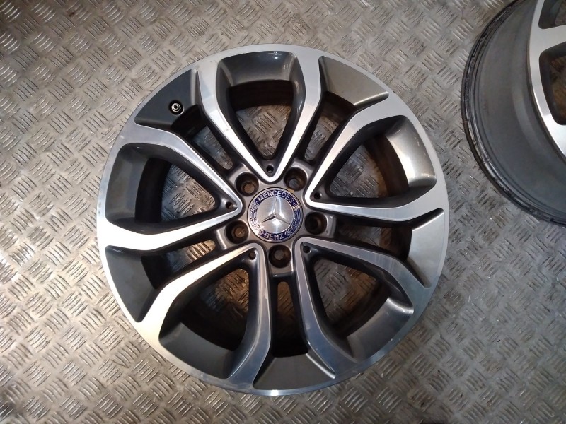 Recambio de juego llantas aluminio para mercedes-benz clase c (w205) lim. c 220 bluetec referencia OEM IAM 7X17 5 TORN ET48.5 AL