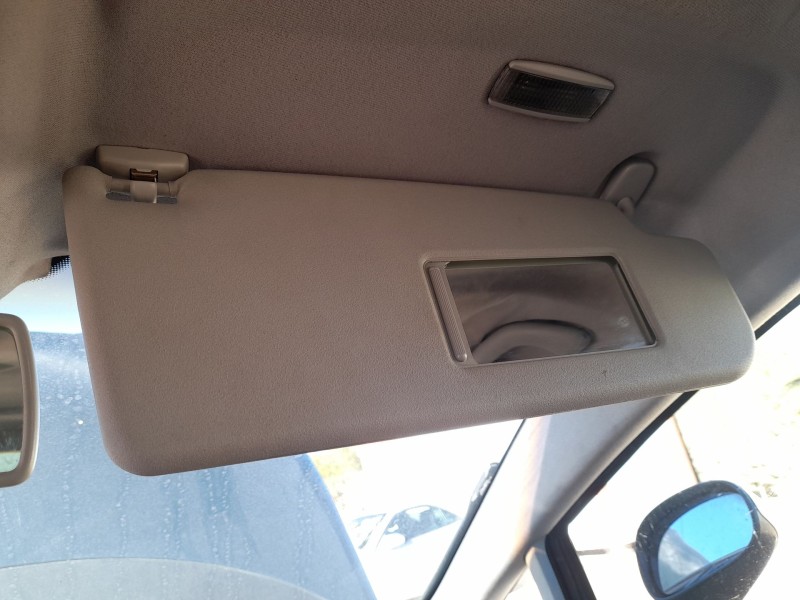 Recambio de parasol derecho para seat leon (1p1) 1.9 tdi referencia OEM IAM 5P0857552T  