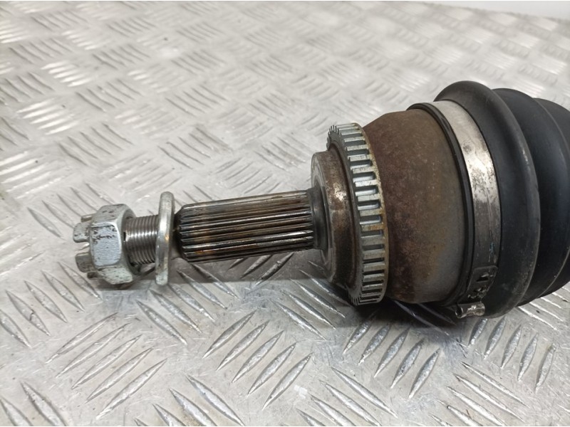 Recambio de transmision delantera izquierda para hyundai i30 classic referencia OEM IAM 495012L211  