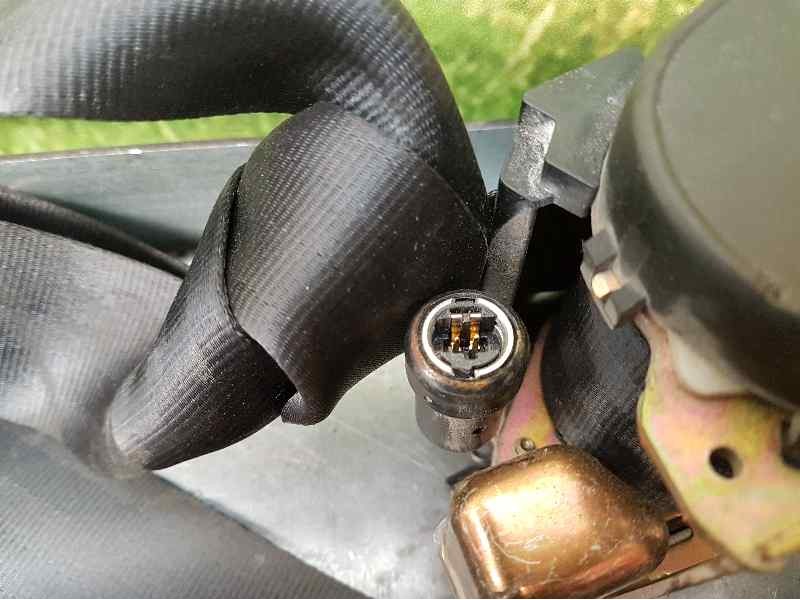 Recambio de pretensor airbag derecho para peugeot 1007 dolce referencia OEM IAM 96446706XX  