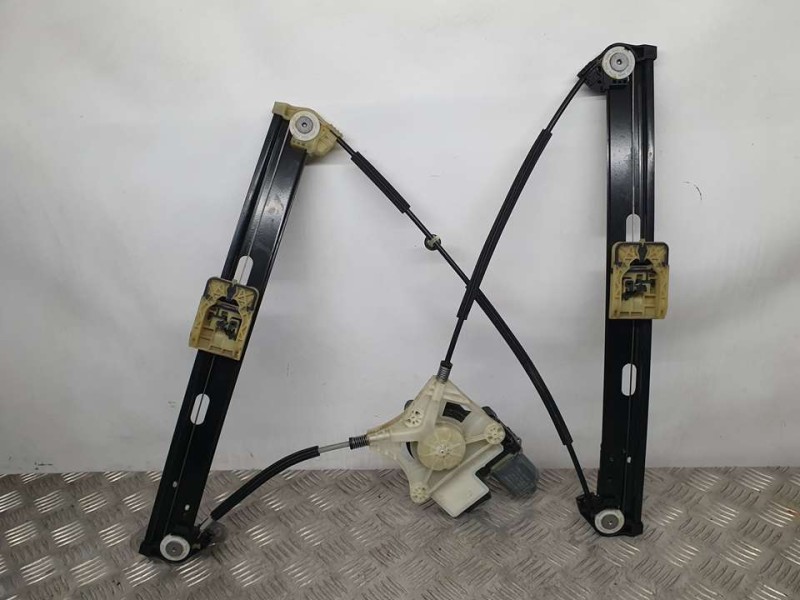 Recambio de elevalunas delantero izquierdo para volkswagen polo advance referencia OEM IAM 2G4837461B  ELECTRICO 11 PINES