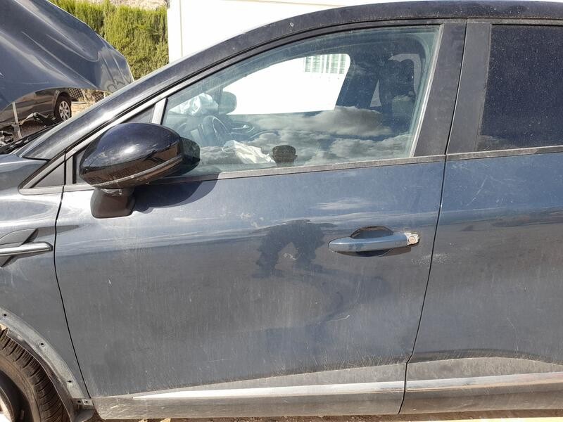 Recambio de puerta delantera izquierda para renault captur ii (hf_) blue dci 115 (hfad) referencia OEM IAM 801018321R  
