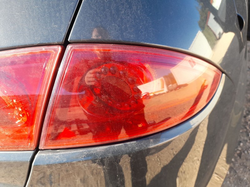 Recambio de piloto trasero derecho exterior para seat leon (1p1) 1.9 tdi referencia OEM IAM 1P0945112C  