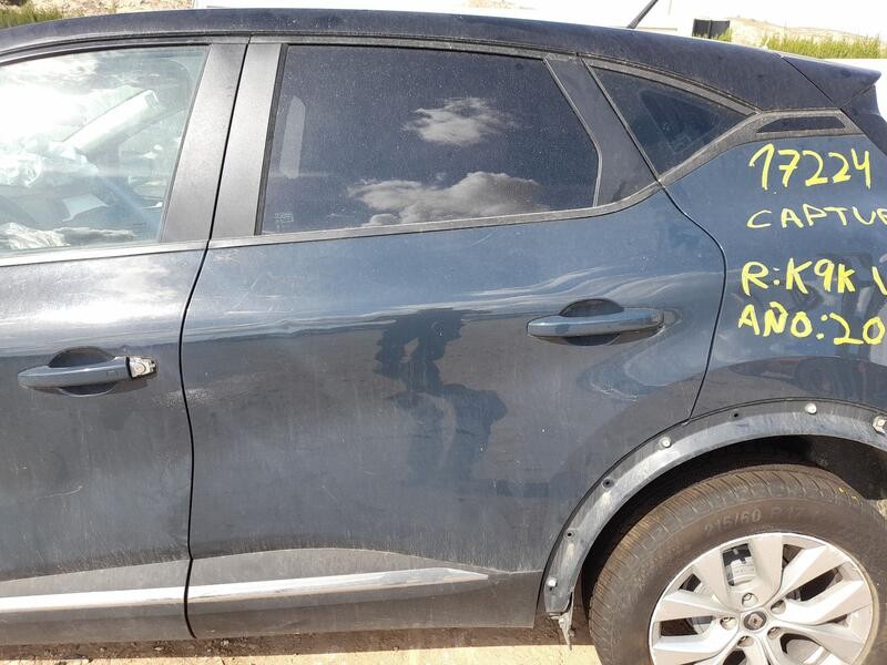 Recambio de puerta trasera izquierda para renault captur ii (hf_) blue dci 115 (hfad) referencia OEM IAM 821010589R  