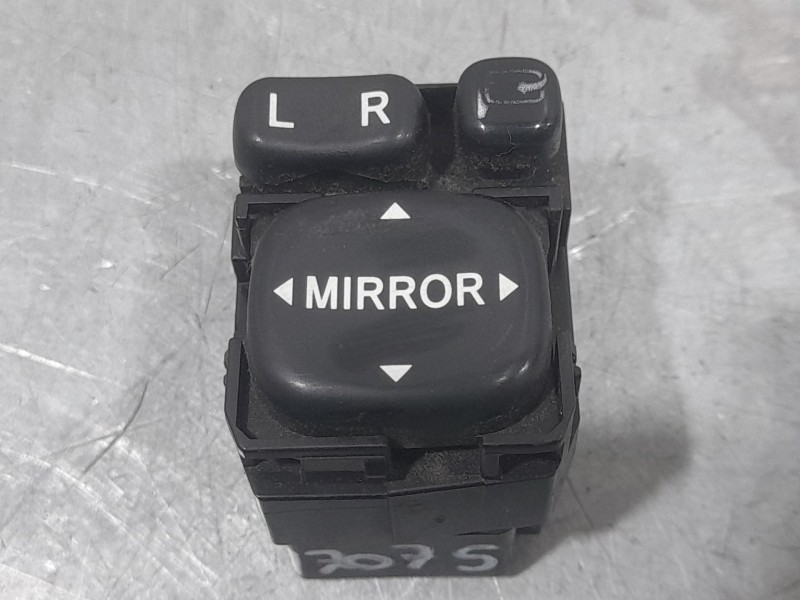 Recambio de mando retrovisor para lexus is ii (_e2_) 220d (ale20) referencia OEM IAM 183575  