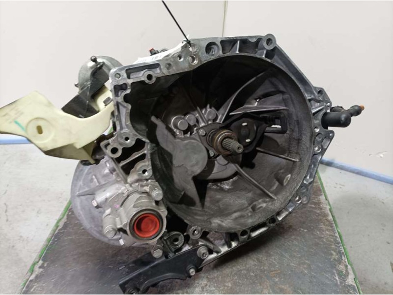 Recambio de caja cambios para citroën c3 feel referencia OEM IAM 20ET69 8583133 5VELOCIDADES