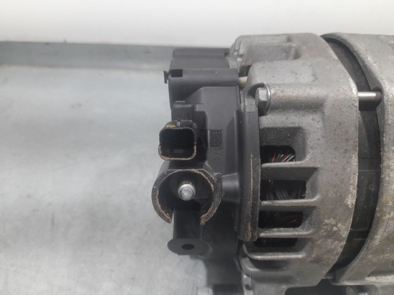 Recambio de alternador para peugeot 2008 (--.2013) allure referencia OEM IAM 9810525380 VALEO TG15S218