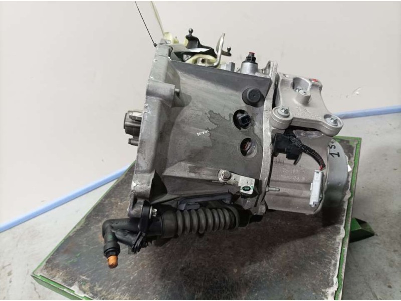 Recambio de caja cambios para citroën c3 feel referencia OEM IAM 20ET69 8583133 5VELOCIDADES