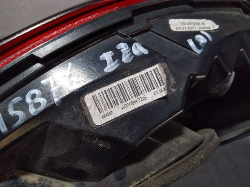 Recambio de piloto trasero izquierdo para peugeot 2008 (--.2013) style referencia OEM IAM 9814758480  INTERIOR