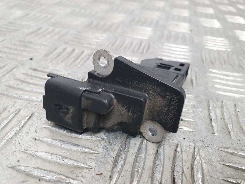 Recambio de caudalimetro para citroën c3 feel referencia OEM IAM 9677093080 AFH50M27 HITACHI