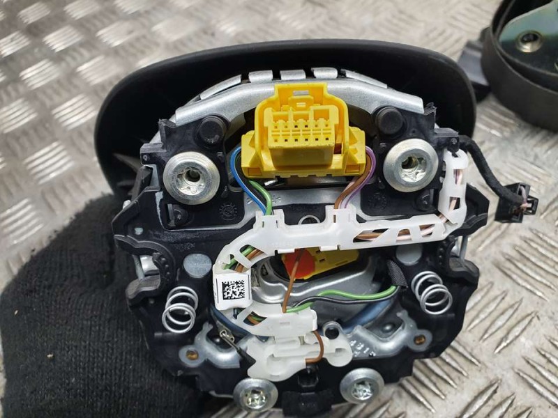 Recambio de kit airbag para volkswagen polo advance referencia OEM IAM 2G0880201AC /SALPICADERO Y PRETENSORES 