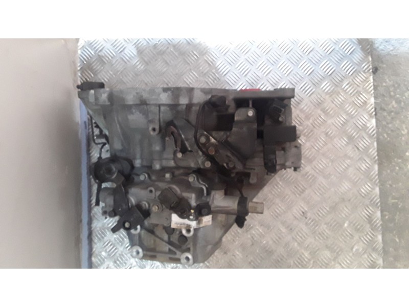 Recambio de caja cambios para hyundai i30 (fd) 1.6 crdi referencia OEM IAM s71767 5 VELOCIDADES 508145 4300023360