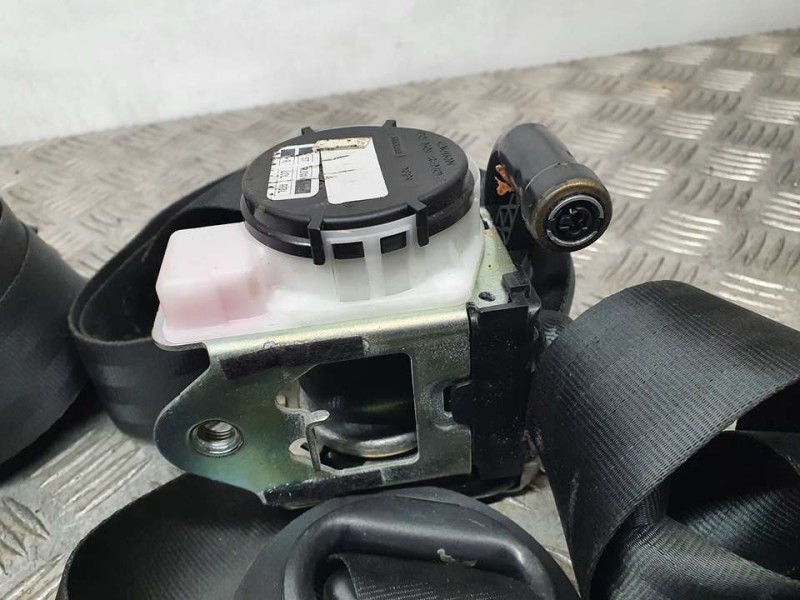 Recambio de kit airbag para volkswagen polo advance referencia OEM IAM 2G0880201AC /SALPICADERO Y PRETENSORES 