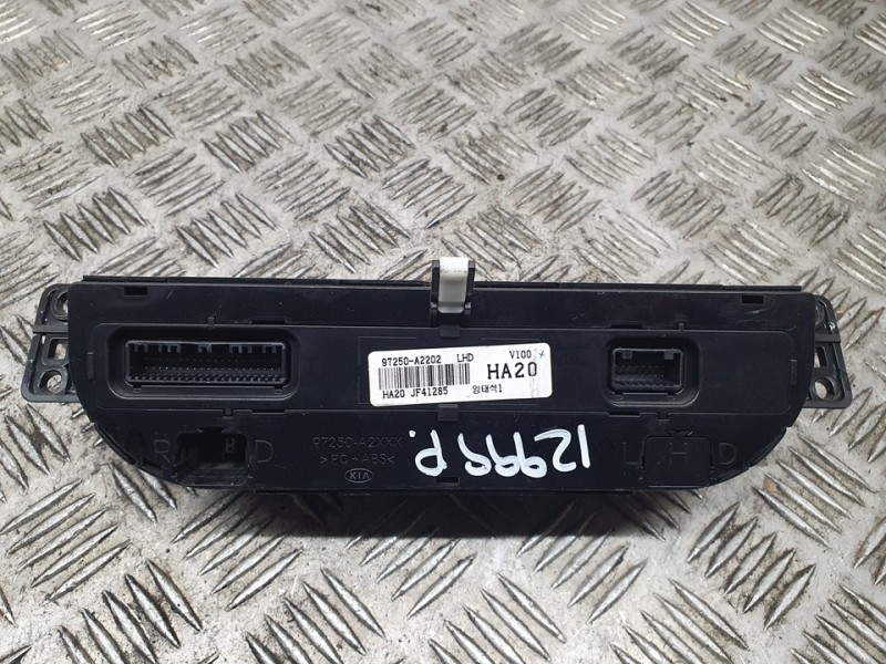 Recambio de mando climatizador para kia pro_cee´d ( ) gt referencia OEM IAM 97250A2202 HA20JF41285 
