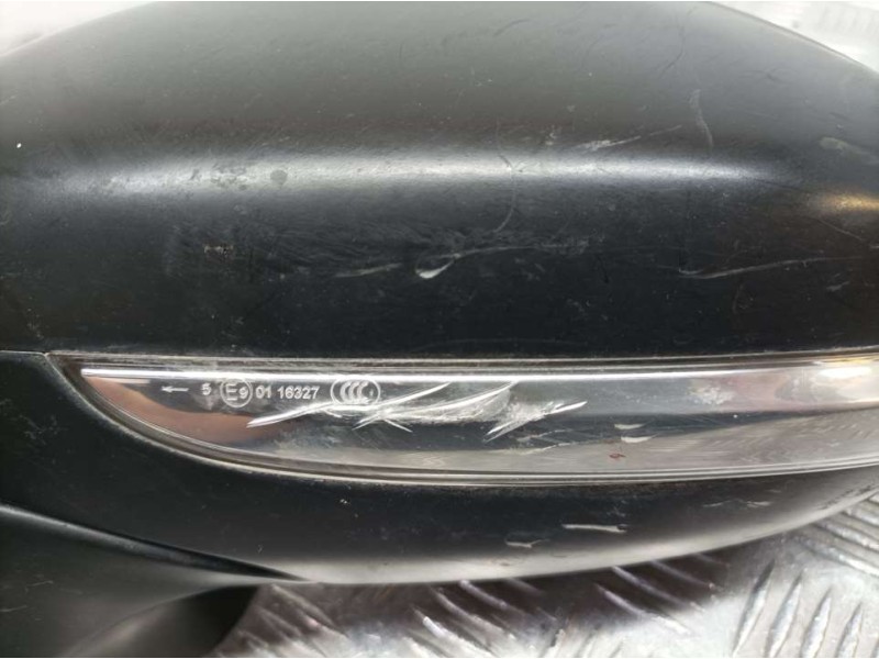 Recambio de retrovisor izquierdo para citroën c3 feel referencia OEM IAM 0211047  C/MANDO