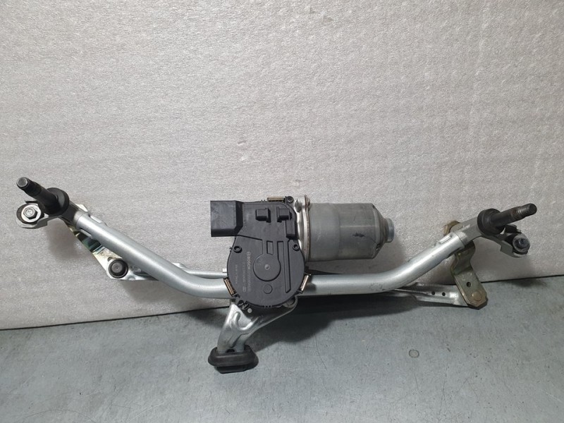 Recambio de motor limpia delantero para citroën c3 aircross puretech referencia OEM IAM 39109362 3397021919 BOSCH