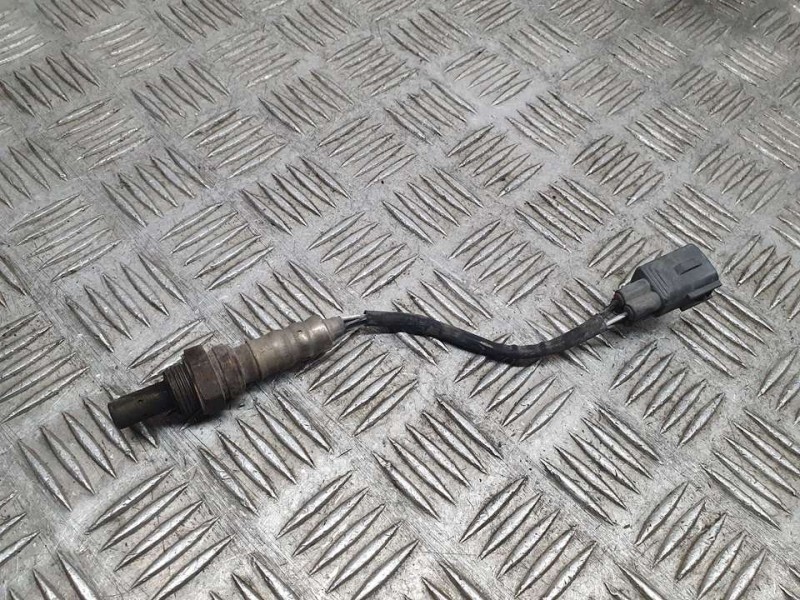 Recambio de sonda lambda para toyota yaris active referencia OEM IAM 8946552540  