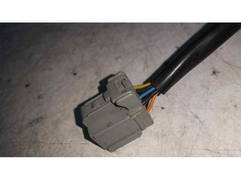 Recambio de retrovisor izquierdo para ford mondeo berlina (ge) ambiente referencia OEM IAM  5 CABLES ELECTRICO