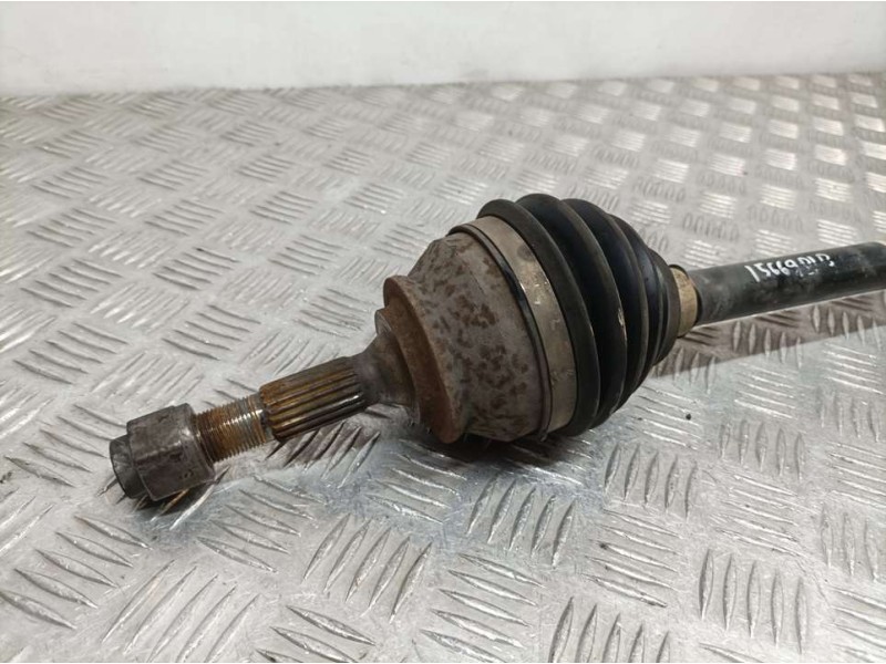 Recambio de transmision delantera izquierda para citroën c3 feel referencia OEM IAM 3272LG  SIN REFERENCIA