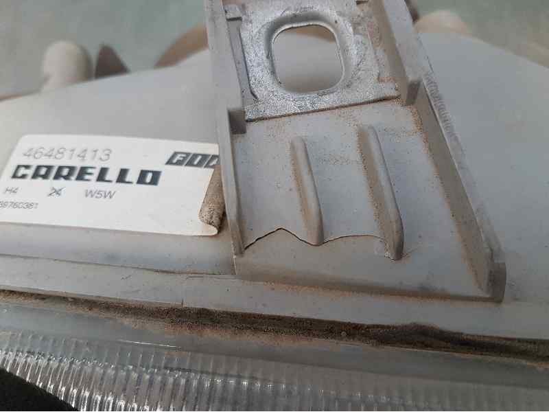 Recambio de faro derecho para fiat punto berlina (176) 55 s referencia OEM IAM 46481413 39760381 1 PATA TOCADA