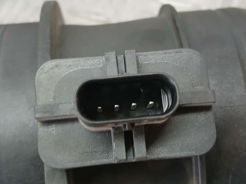Recambio de caudalimetro para audi a4 ber. (b8) e referencia OEM IAM 03L906461A 0281002956 BOSCH