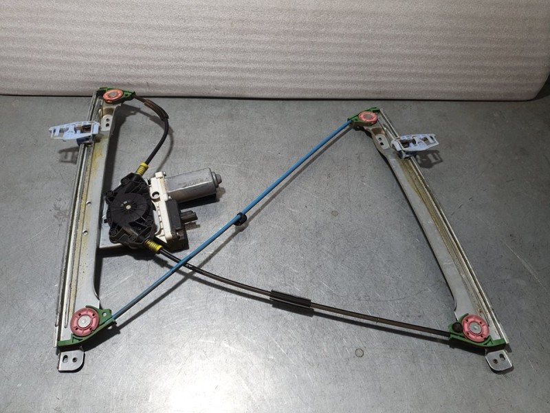 Recambio de elevalunas delantero derecho para citroën c2 collection referencia OEM IAM SIN REF  ELECTRICO 2 PINES