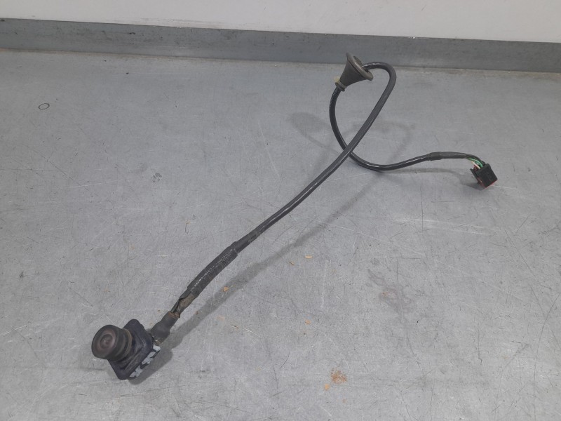 Recambio de camara vision trasera para jaguar xf s pace referencia OEM IAM CX2319G490AE  