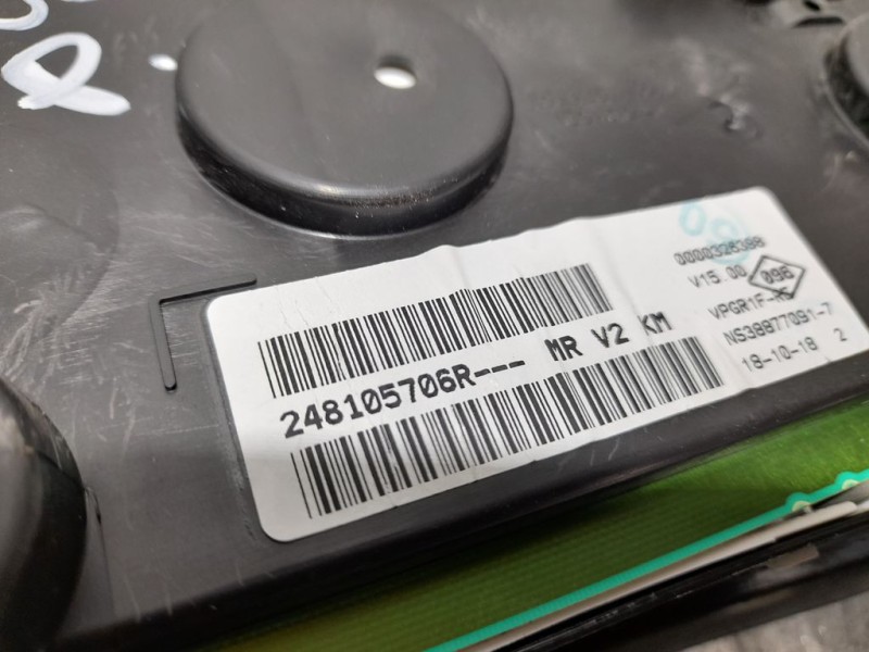 Recambio de cuadro instrumentos para dacia sandero basis referencia OEM IAM 248105706R  