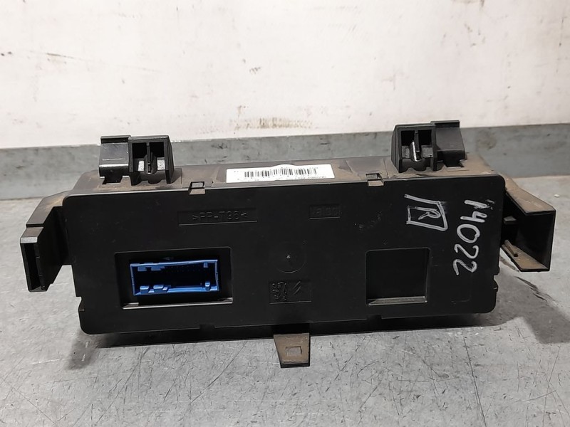 Recambio de mando climatizador para citroën c2 collection referencia OEM IAM 96588239XT  