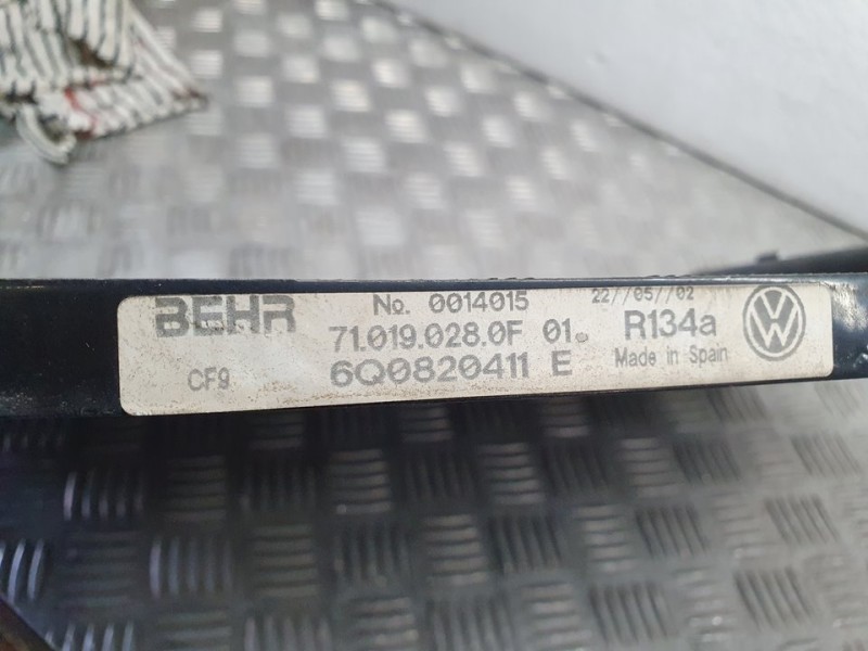 Recambio de condensador / radiador aire acondicionado para seat ibiza (6l1) cool referencia OEM IAM 6Q0820411E  