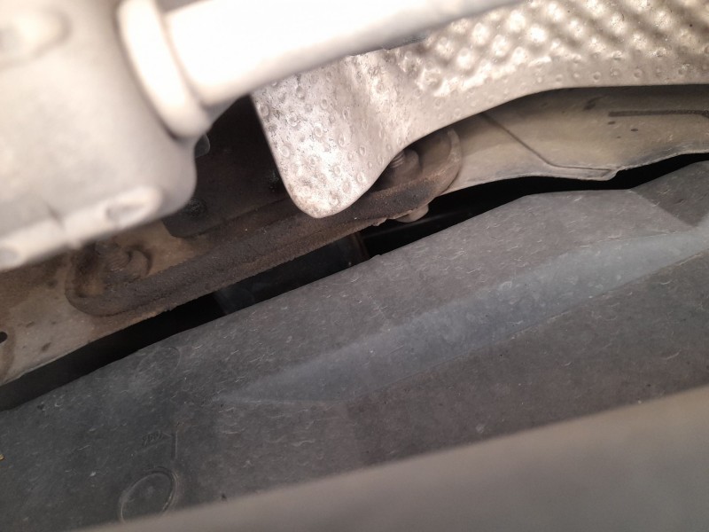 Recambio de refuerzo paragolpes trasero para seat leon (1p1) 1.9 tdi referencia OEM IAM 5P0807305A  