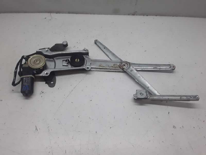 Recambio de elevalunas delantero izquierdo para chrysler jeep gr.cherokee (zj)/(z) referencia OEM IAM AY0621004002 56005165 DENS