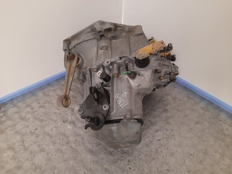 Recambio de caja cambios para peugeot 206 berlina xr referencia OEM IAM 20CE44  5VELOCIDADES