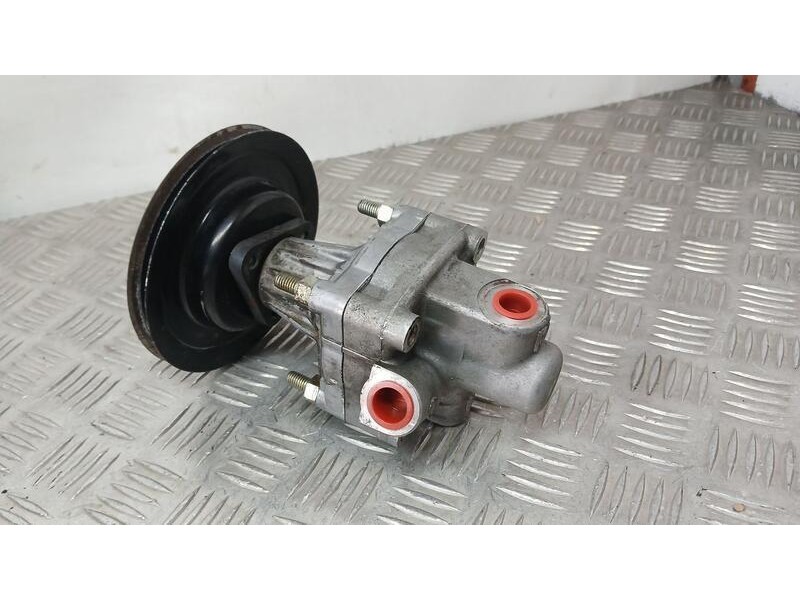 Recambio de bomba direccion para audi 80/90 (893) e referencia OEM IAM 050145155A ZF 7681955264