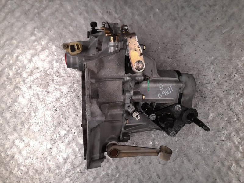 Recambio de caja cambios para peugeot 206 berlina xr referencia OEM IAM 20CE44  5VELOCIDADES
