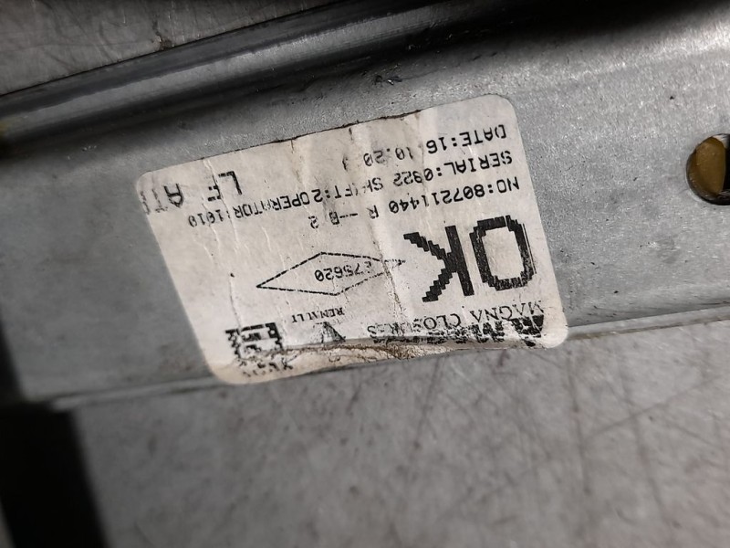 Recambio de elevalunas delantero izquierdo para dacia sandero basis referencia OEM IAM 807211440R  ELÉCTRICO 6 PINES