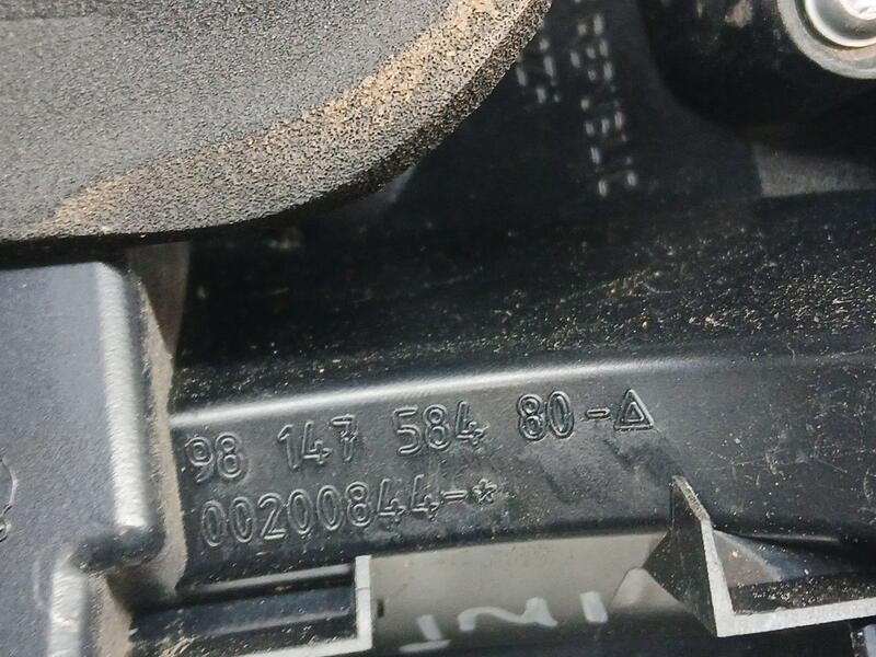 Recambio de piloto trasero izquierdo para peugeot 2008 (--.2013) allure referencia OEM IAM 9814758480  