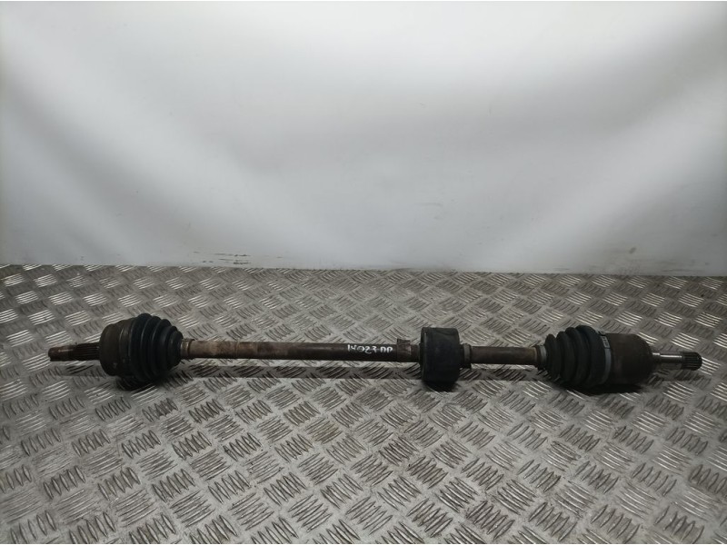 Recambio de transmision delantera derecha para fiat punto berl. (176) 55 s referencia OEM IAM 7739016  