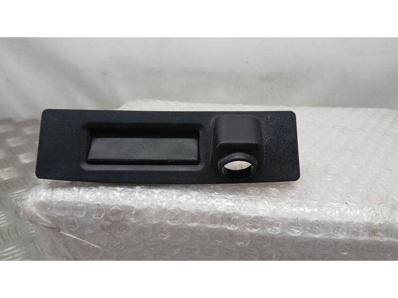 Recambio de maneta exterior porton para tesla model 3 (5yj3) ev referencia OEM IAM 1761508-00-E PULSADROE ELECTRICO TAPA MALETA 