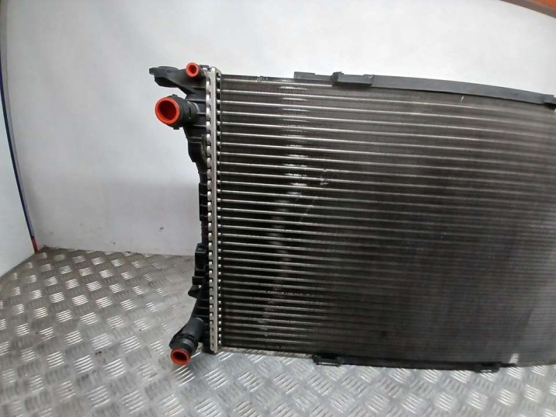 Recambio de radiador agua para audi a4 ber. (b8) e referencia OEM IAM 8K0121251R K5948005 BEHR