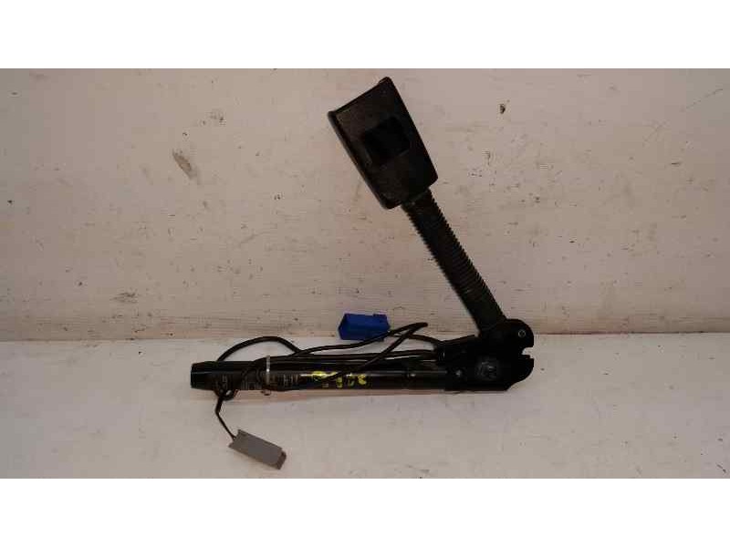 Recambio de pretensor airbag izquierdo para mazda 3 berlina (bk) 1.6 crdt active referencia OEM IAM   