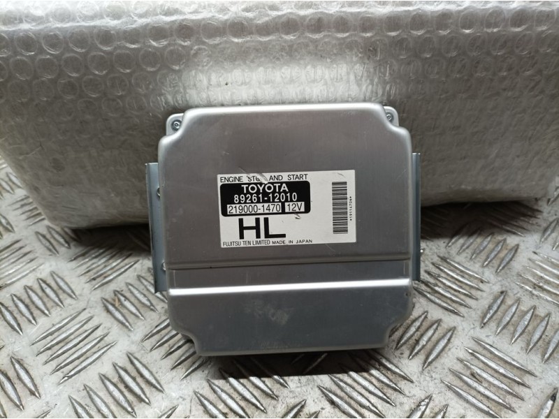 Recambio de modulo electronico para toyota auris active referencia OEM IAM 8926112010 2190001470 FUJITSU CENTRALITA STAR STOP