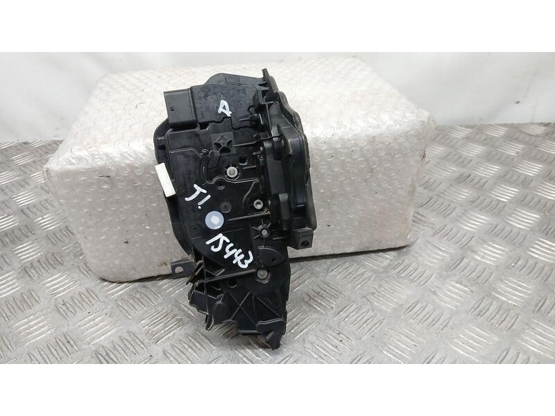 Recambio de cerradura puerta trasera izquierda para bmw serie 1 lim. (f40) 118d m sport referencia OEM IAM 45473123 ELECTRICA 