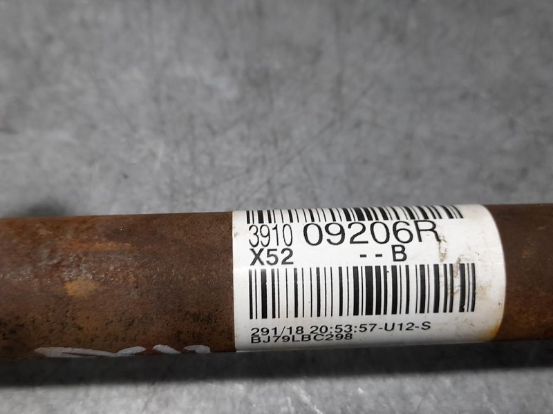 Recambio de transmision delantera derecha para dacia sandero basis referencia OEM IAM 391009206R  