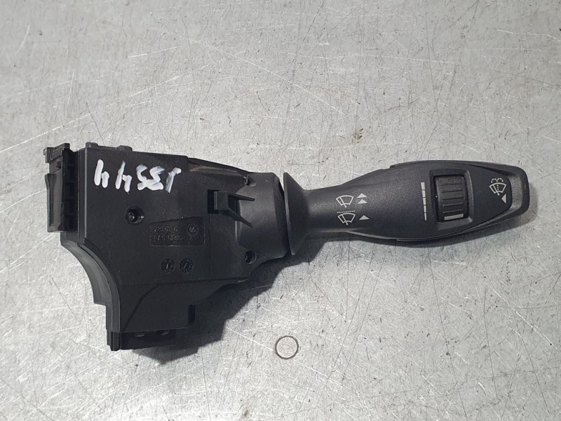 Recambio de mando limpia para ford fiesta (ccn) ambiente referencia OEM IAM 8A6T17A553AC  