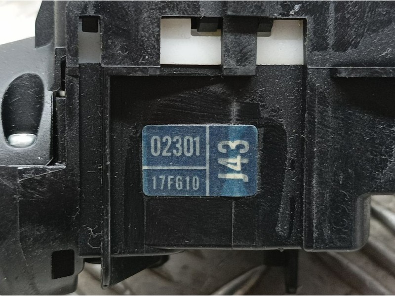 Recambio de mando luces para toyota auris active referencia OEM IAM 0230117F610  