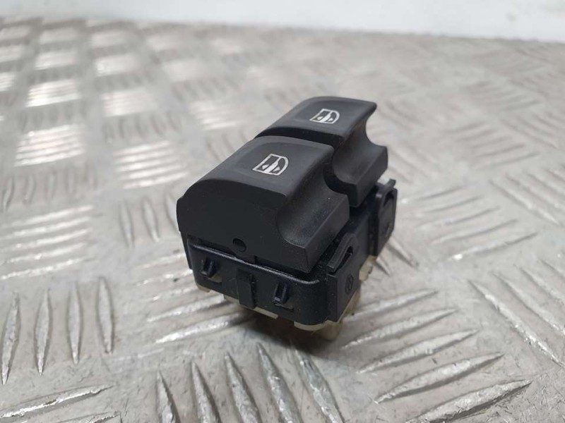 Recambio de mando elevalunas delantero izquierdo para renault clio iv expression referencia OEM IAM 254118044R 10023697 