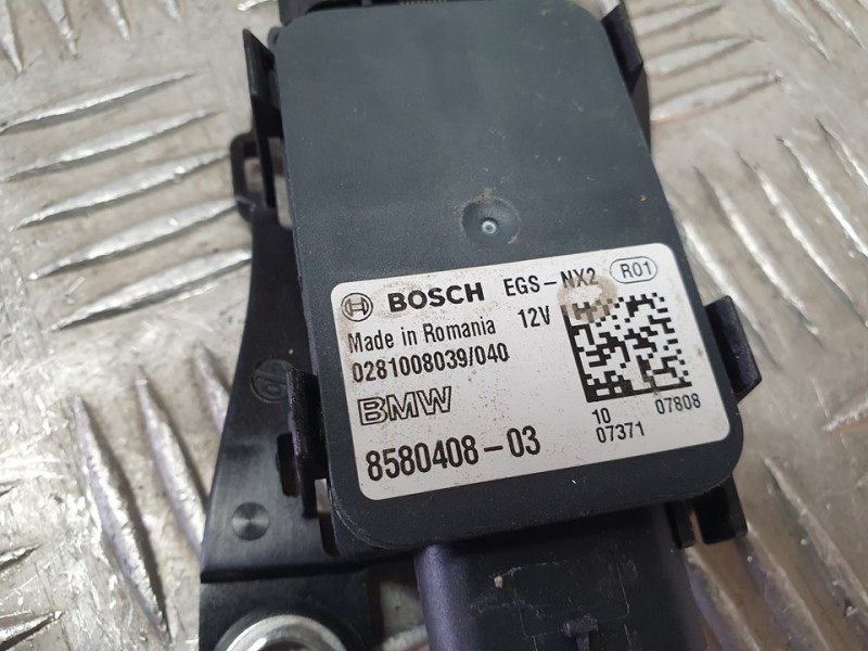 Recambio de sonda lambda para bmw serie 1 lim. (f40) 118d referencia OEM IAM 8580408 0281008039 BOSCH